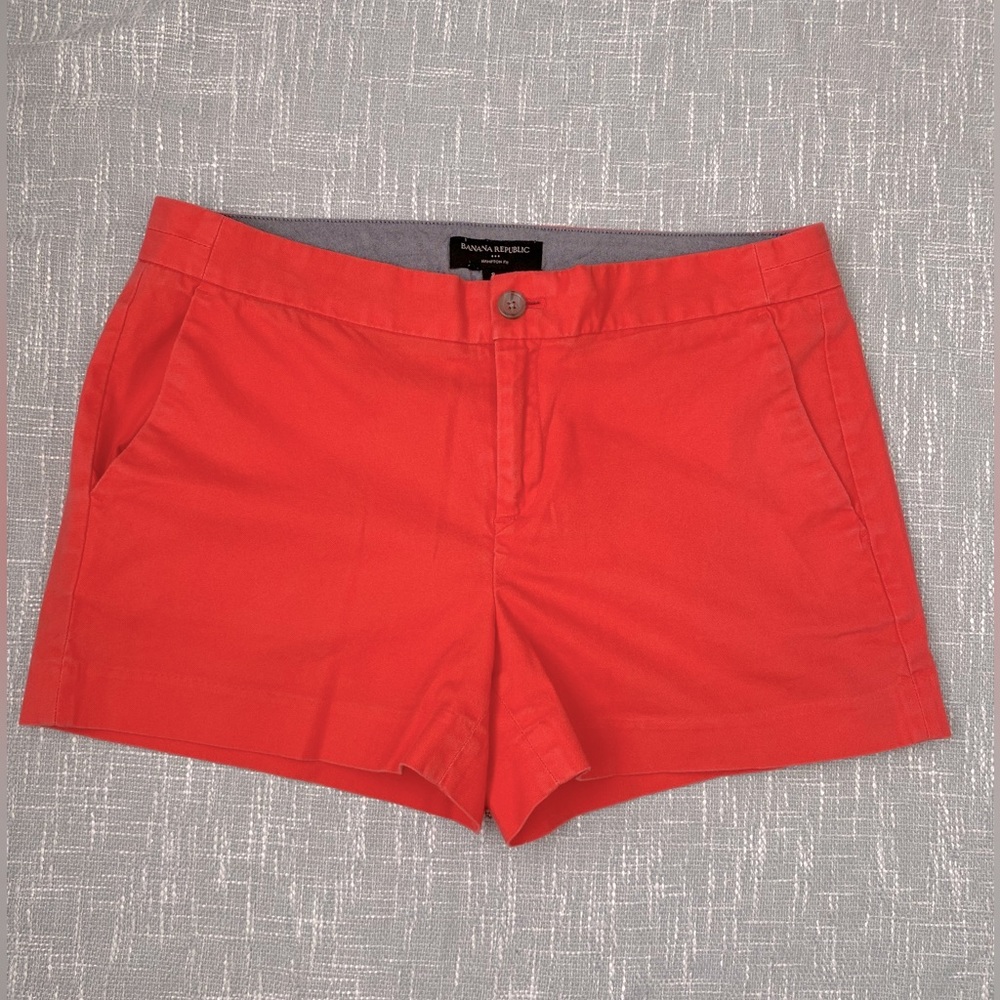 Banana Republic Hampton Fit Coral Pink Shorts Size 8
